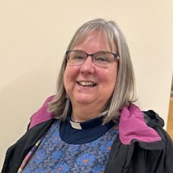 Reverend-Liz-Simpson